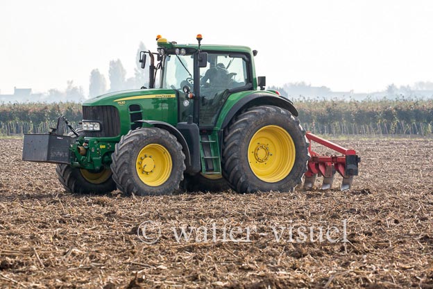 1166D104