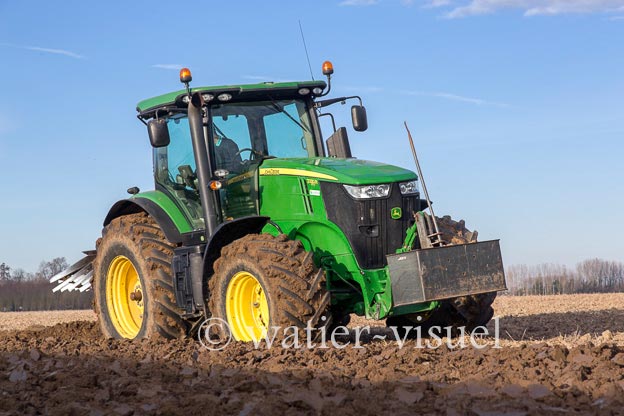 1169D743