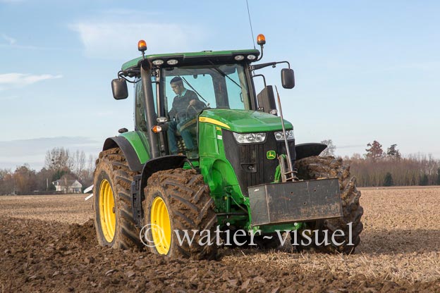 1169D747