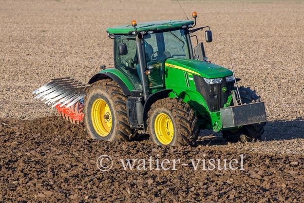 1169D910