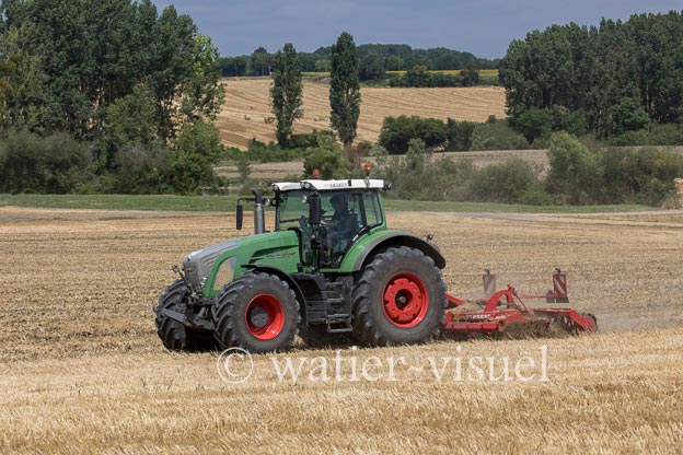 1258D540