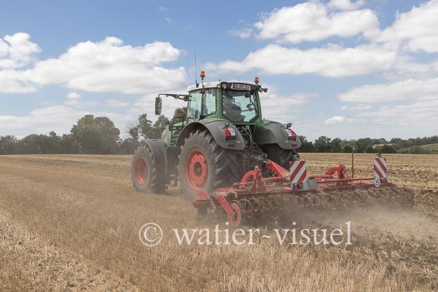 1258D640