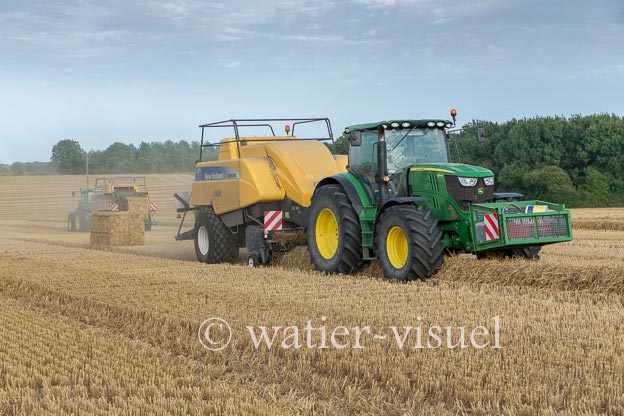 1194D240