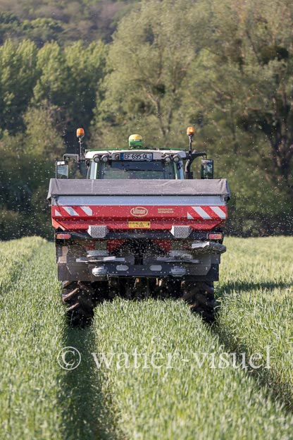 1262D903