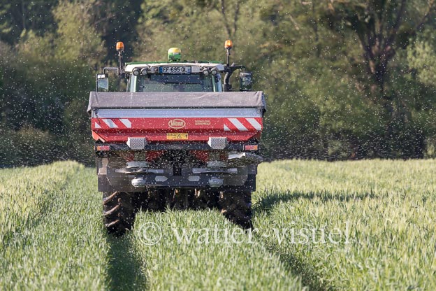 1262D905