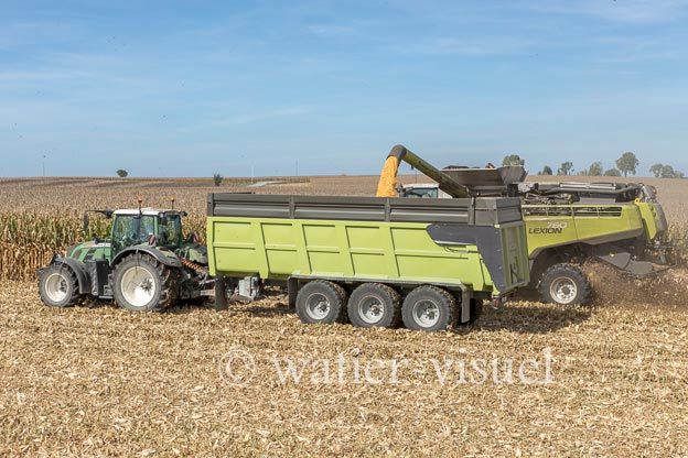 1207D852