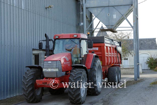 1211D600